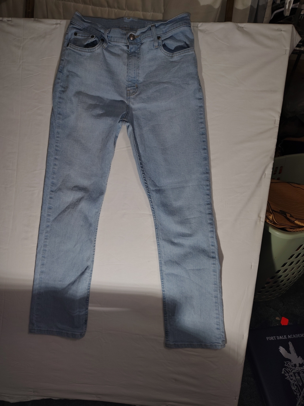 31x30 Light Wash Bootcut Jeans George